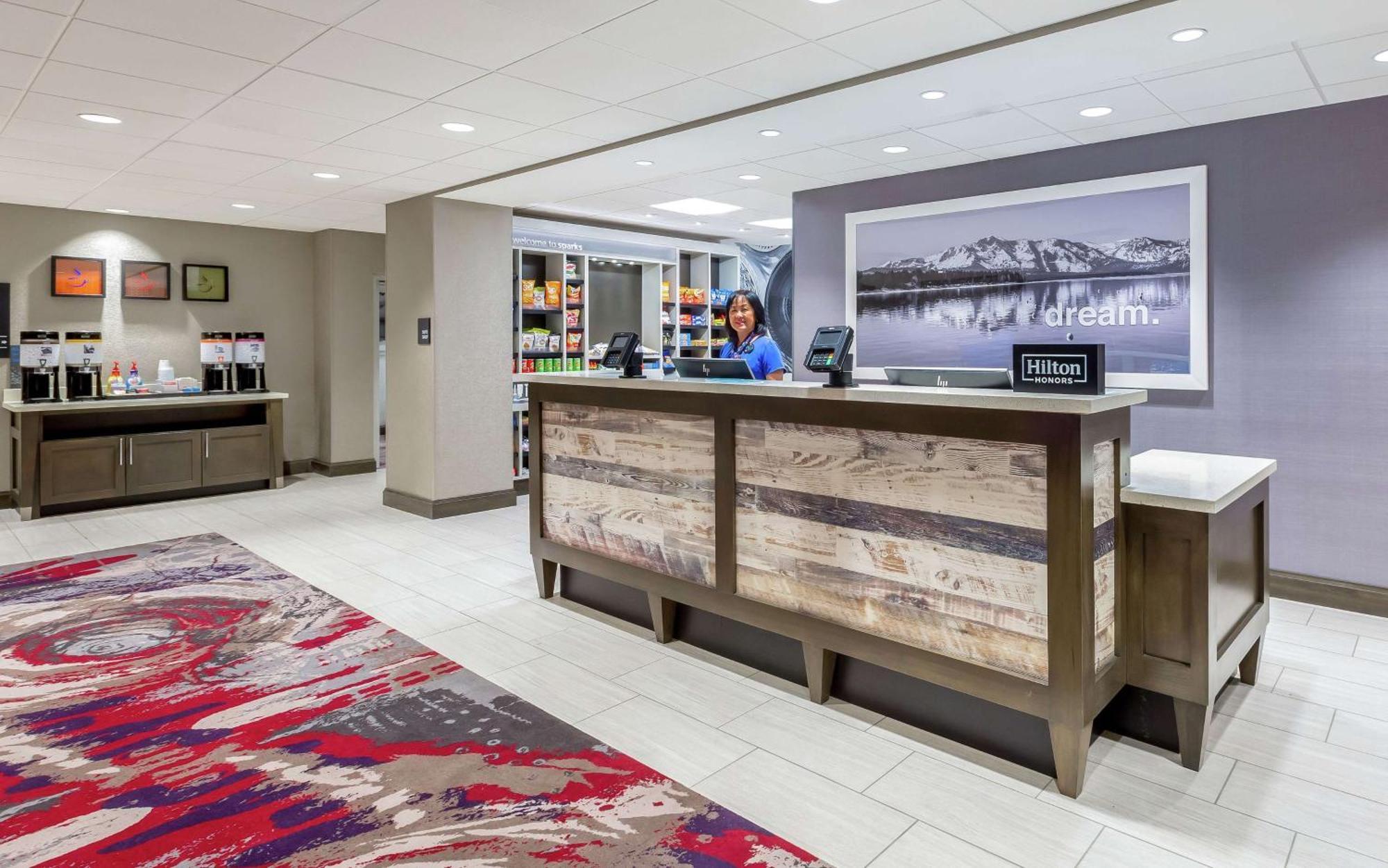 Hampton Inn & Suites Reno/Sparks Exteriér fotografie